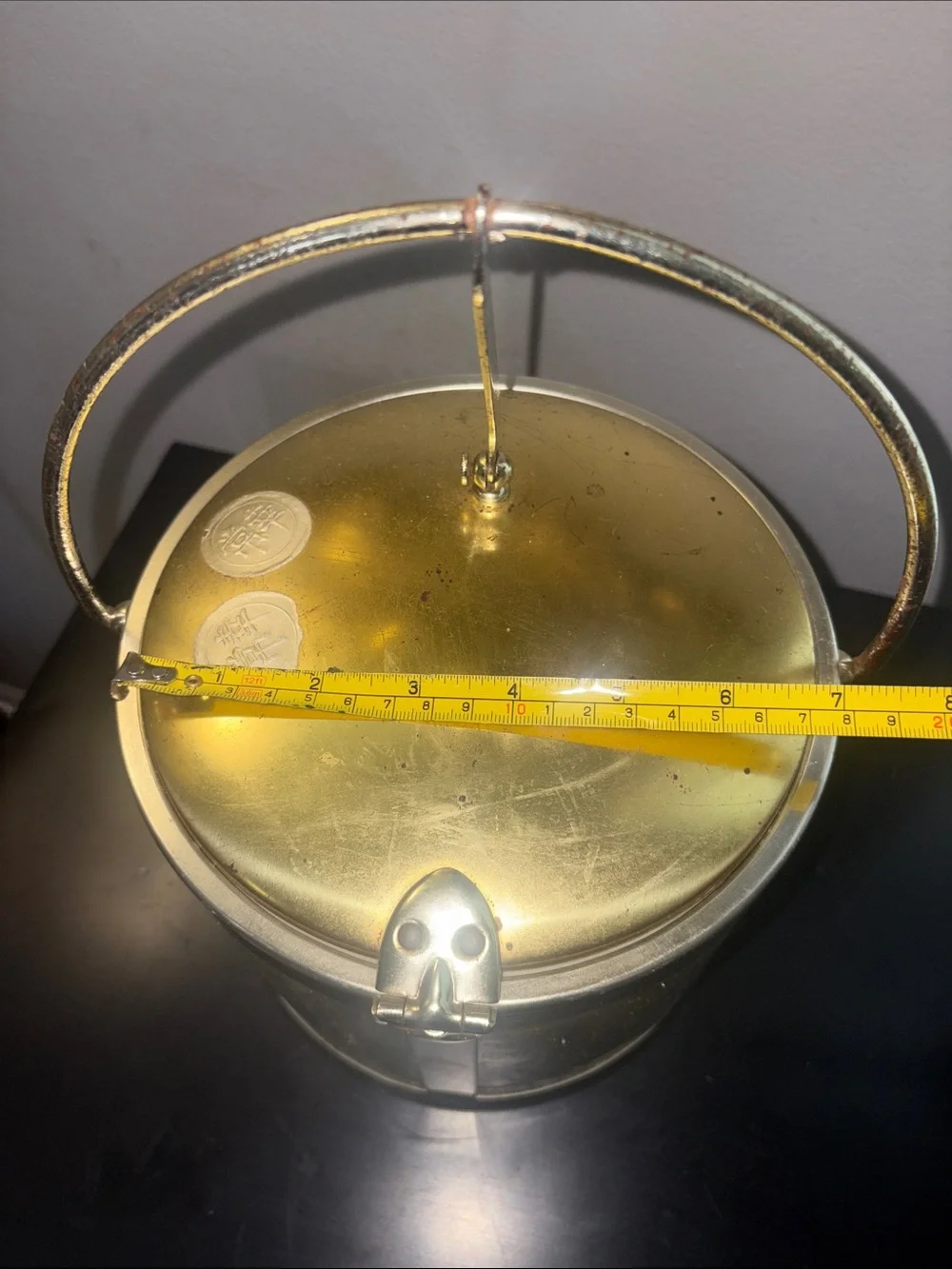 Vintage Kraftware vinyl Marbleized Ice Bucket with Gold-Tone Lid and Handle